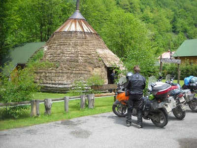 140. Pěkná hospoda..jpg